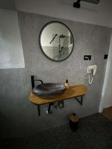Apartman Lucian Прага Экстерьер фото
